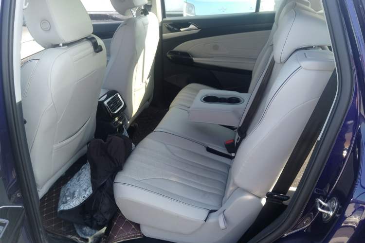 Used Volkswagen ID.6 X 2021 Pro Smart Long-Range Edition Left Rear Seat
