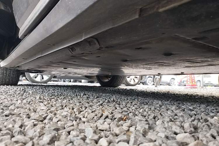 Used Volkswagen ID.6 X 2021 Pro Smart Long-Range Edition Left Side Sill
