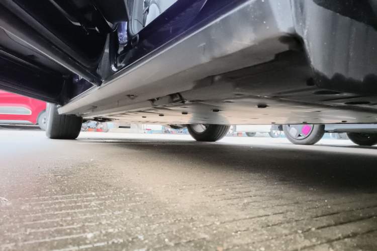 Used Volkswagen ID.6 X 2021 Pro Smart Long-Range Edition Left Side Sill
