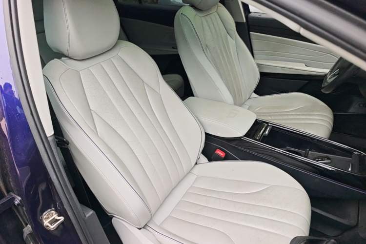 Used Volkswagen ID.6 X 2021 1st Edition ID. First Impression Edition Right Front Seat