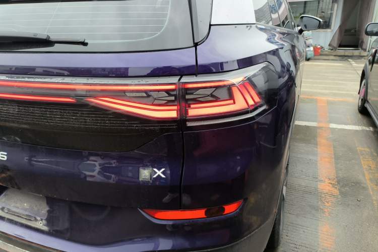 Used Volkswagen ID.6 X 2021 Pro Smart Long-Range Edition Right Rear Taillight