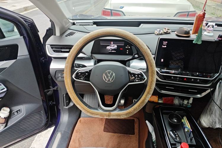 Used Volkswagen ID.6 X 2021 Pro Smart Long-Range Edition Steering Wheel