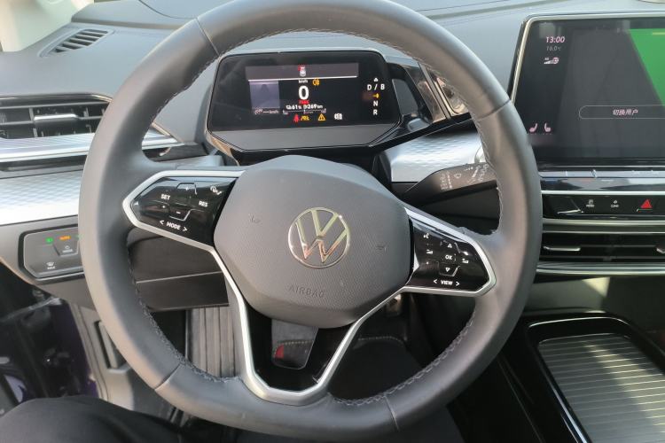 Used Volkswagen ID.6 X 2021 Pro Smart Long-Range Edition Steering Wheel