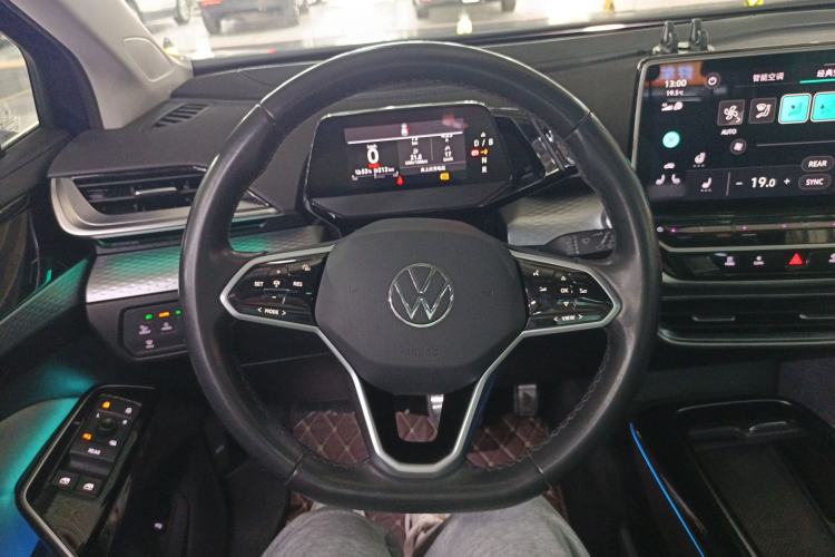 Used Volkswagen ID.6 X 2021 Pro Smart Long-Range Edition Steering Wheel