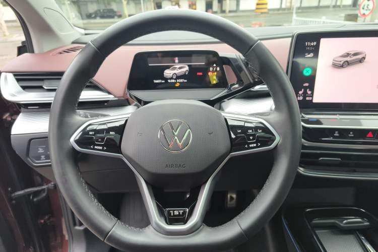Used Volkswagen ID.6 X 2021 Pro Smart Long-Range Edition Steering Wheel