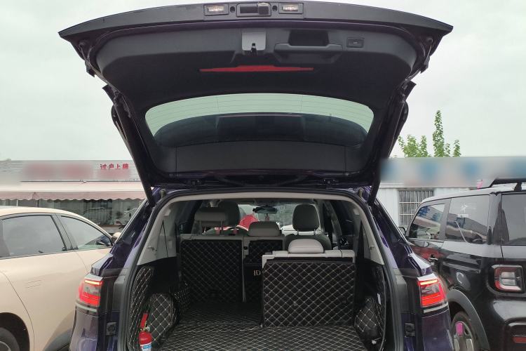 Used Volkswagen ID.6 X 2021 Pro Smart Long-Range Edition Trunk