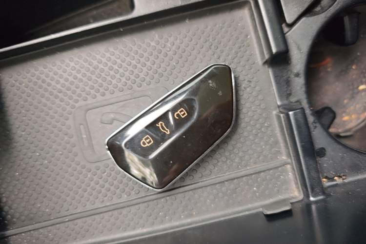 Used Volkswagen ID.6 X 2021 1st Edition ID. First Impression Edition Vehicle Key