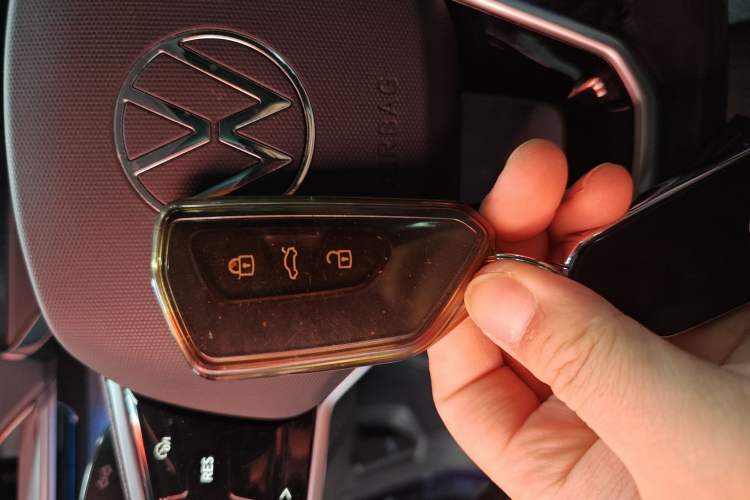 Used Volkswagen ID.6 X 2021 Pro Smart Long-Range Edition Vehicle Key