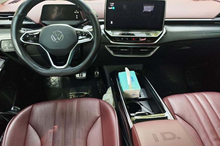 Used Volkswagen ID.6 X 2021 Pro Smart Long-Range Edition Center Console