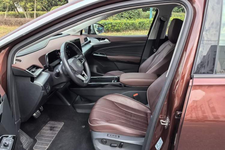 Used Volkswagen ID.6 X 2021 1st Edition ID. First Impression Edition Interior 3