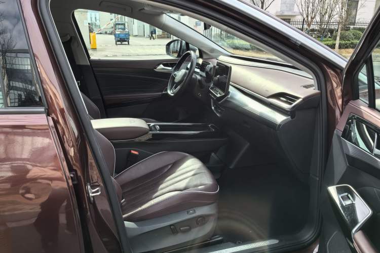 Used Volkswagen ID.6 X 2021 1st Edition ID. First Impression Edition Interior 5