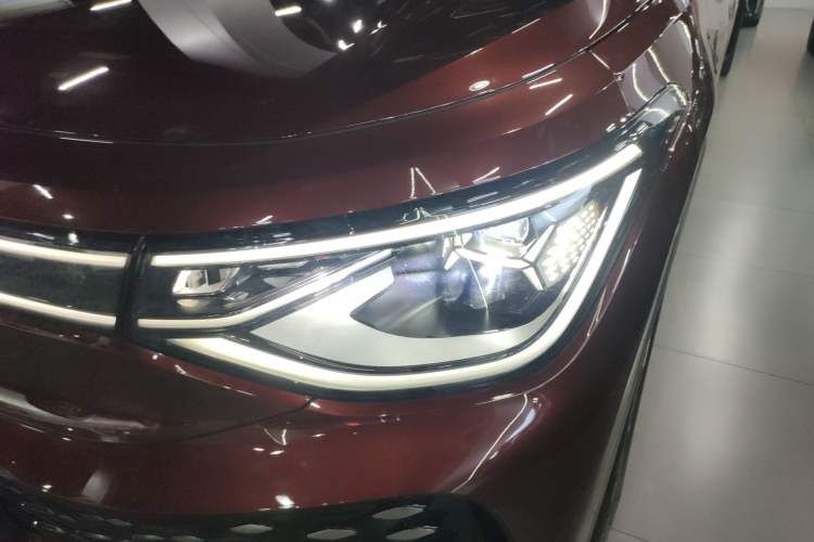 Used Volkswagen ID.6 X 2021 1st Edition ID. First Impression Edition Left Front Headlight