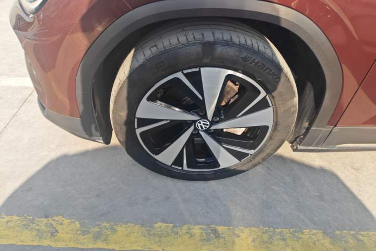 Used Volkswagen ID.6 X 2021 Pro Smart Long-Range Edition Left Front Wheel Hub
