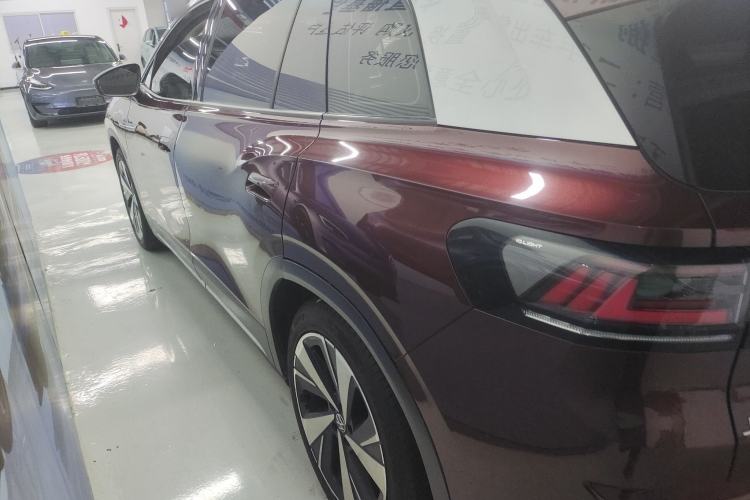 Used Volkswagen ID.6 X 2021 Pro Smart Long-Range Edition Left Side