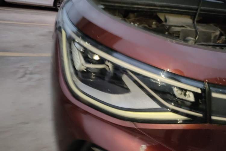Used Volkswagen ID.6 X 2021 Pro Smart Long-Range Edition Right Front Headlight