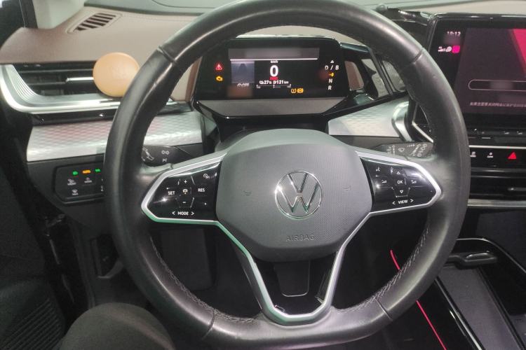 Used Volkswagen ID.6 X 2021 Pro Smart Long-Range Edition Steering Wheel