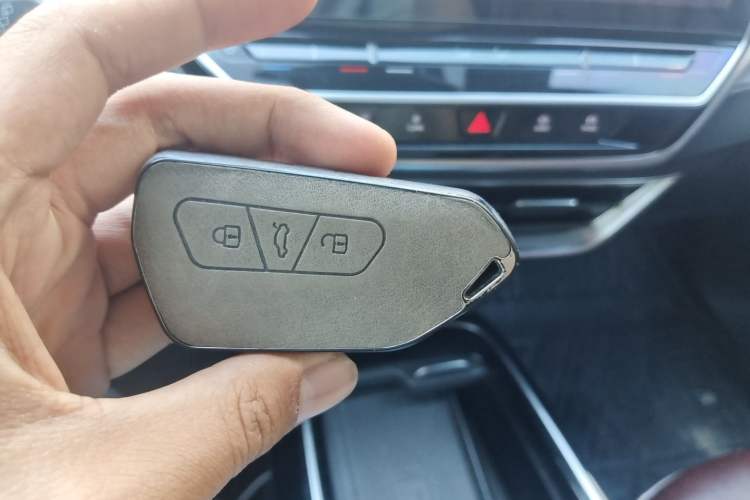 Used Volkswagen ID.6 X 2021 1st Edition ID. First Impression Edition Vehicle Key