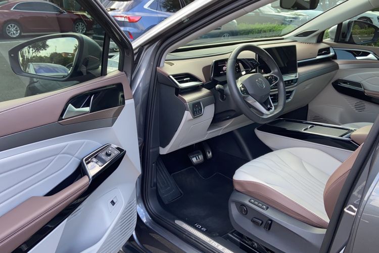 Used Volkswagen ID.6 X 2021 Prime Kinergy Four-Wheel Drive Edition Driver Seat