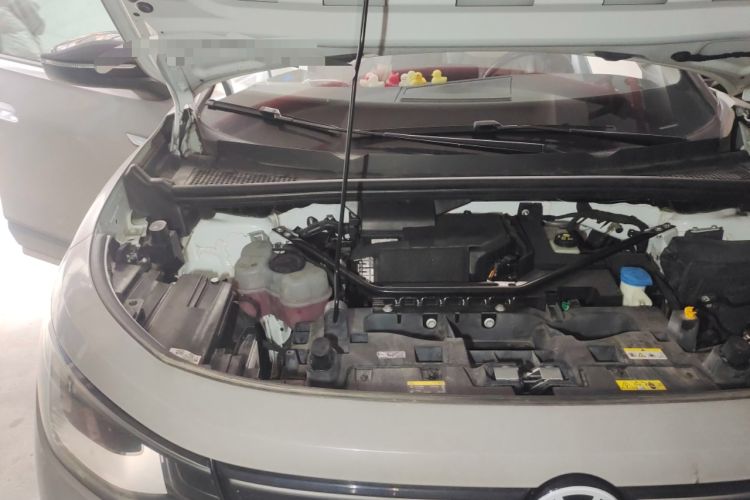 Used Volkswagen ID.6 X 2021 Pro Smart Long-Range Edition Engine Bay Right