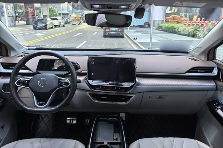 Used Volkswagen ID.6 X 2021 Pro Smart Long-Range Edition Interior 1