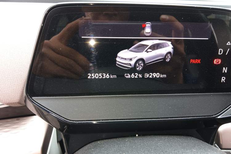 Used Volkswagen ID.6 X 2021 1st Edition ID. First Impression Edition Odometer Close Up