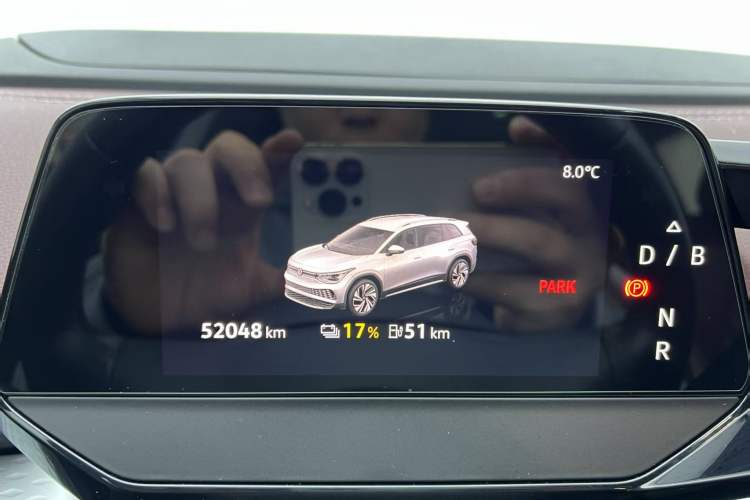 Used Volkswagen ID.6 X 2021 Pro Smart Long-Range Edition Odometer Close Up