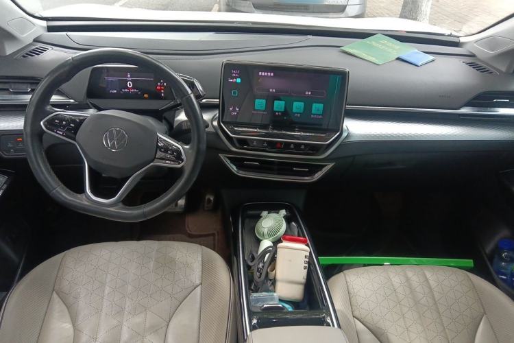 Used Volkswagen ID.6 X 2021 Pro Smart Long-Range Edition Center Console