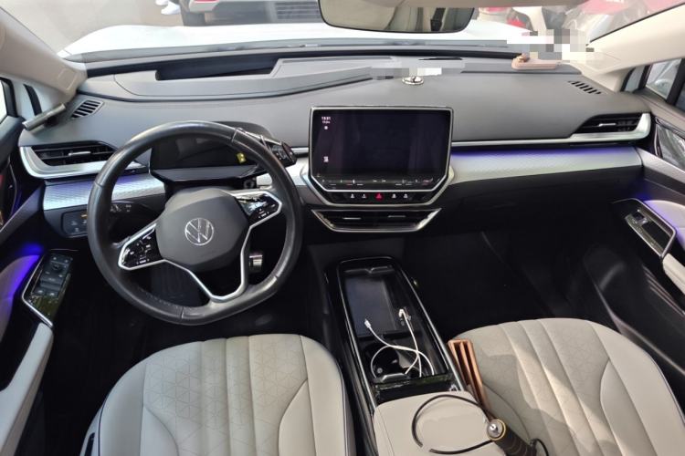 Used Volkswagen ID.6 X 2021 Pro Smart Long-Range Edition Center Console