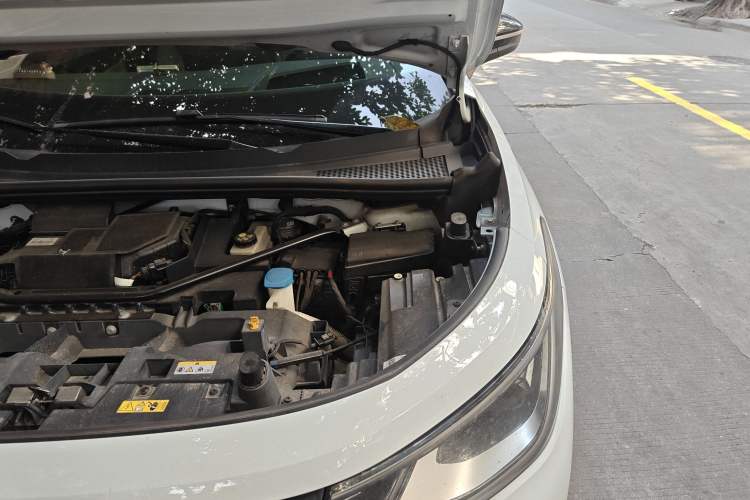 Used Volkswagen ID.6 X 2021 Pro Smart Long-Range Edition Engine Bay Left