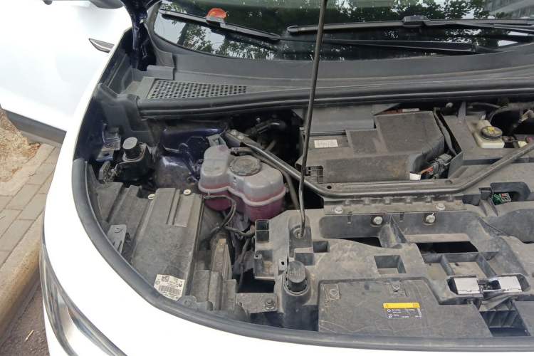 Used Volkswagen ID.6 X 2021 Pro Smart Long-Range Edition Engine Bay Right