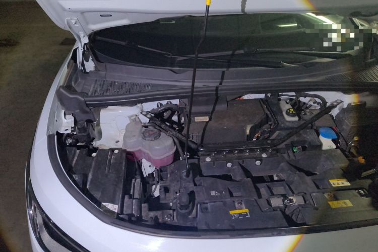 Used Volkswagen ID.6 X 2021 Pro Smart Long-Range Edition Engine Bay Right