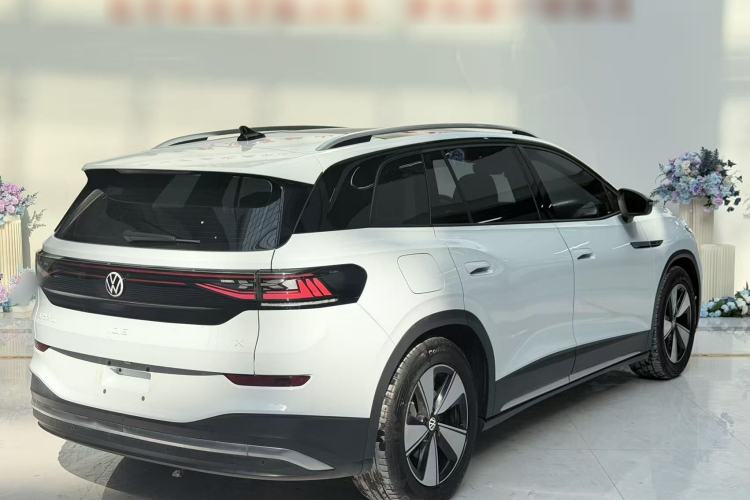 Used Volkswagen ID.6 X 2021 Pure Edition Exterior 5