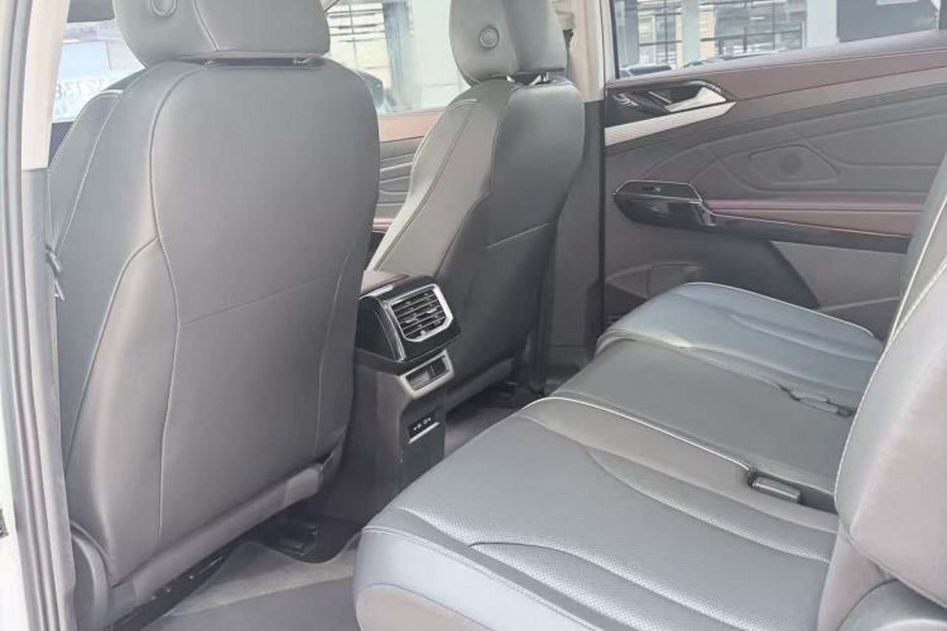 Used Volkswagen ID.6 X 2021 Pure Edition Exterior 7