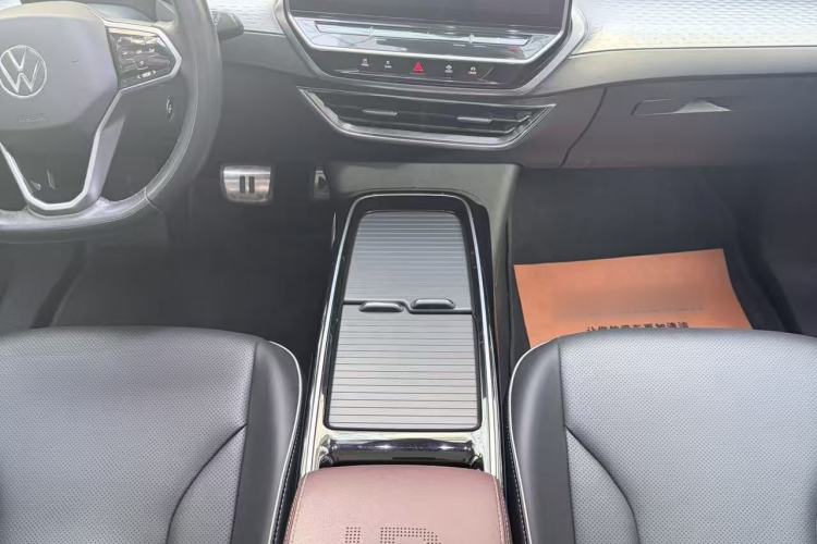 Used Volkswagen ID.6 X 2021 Pure Edition Exterior 8