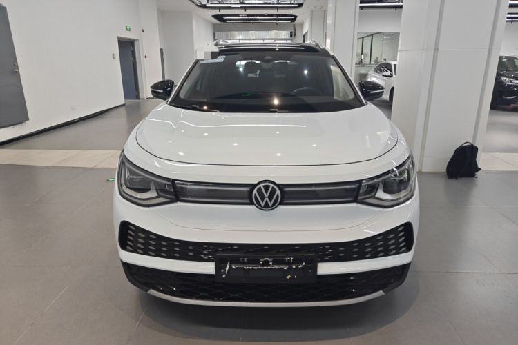 Used Volkswagen ID.6 X 2021 Pure Edition Front
