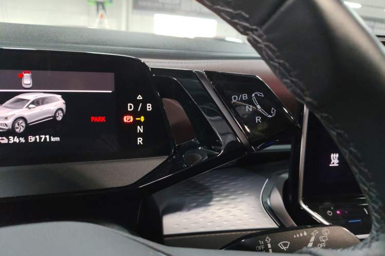 Used Volkswagen ID.6 X 2021 Revised Version Pure+ Long-Range Edition Gear Lever