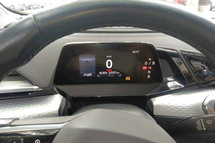 Used Volkswagen ID.6 X 2021 Pro Smart Long-Range Edition Instrument Cluster