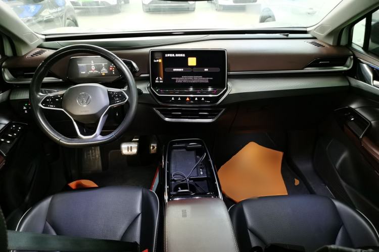 Used Volkswagen ID.6 X 2021 Pure Edition Interior 2