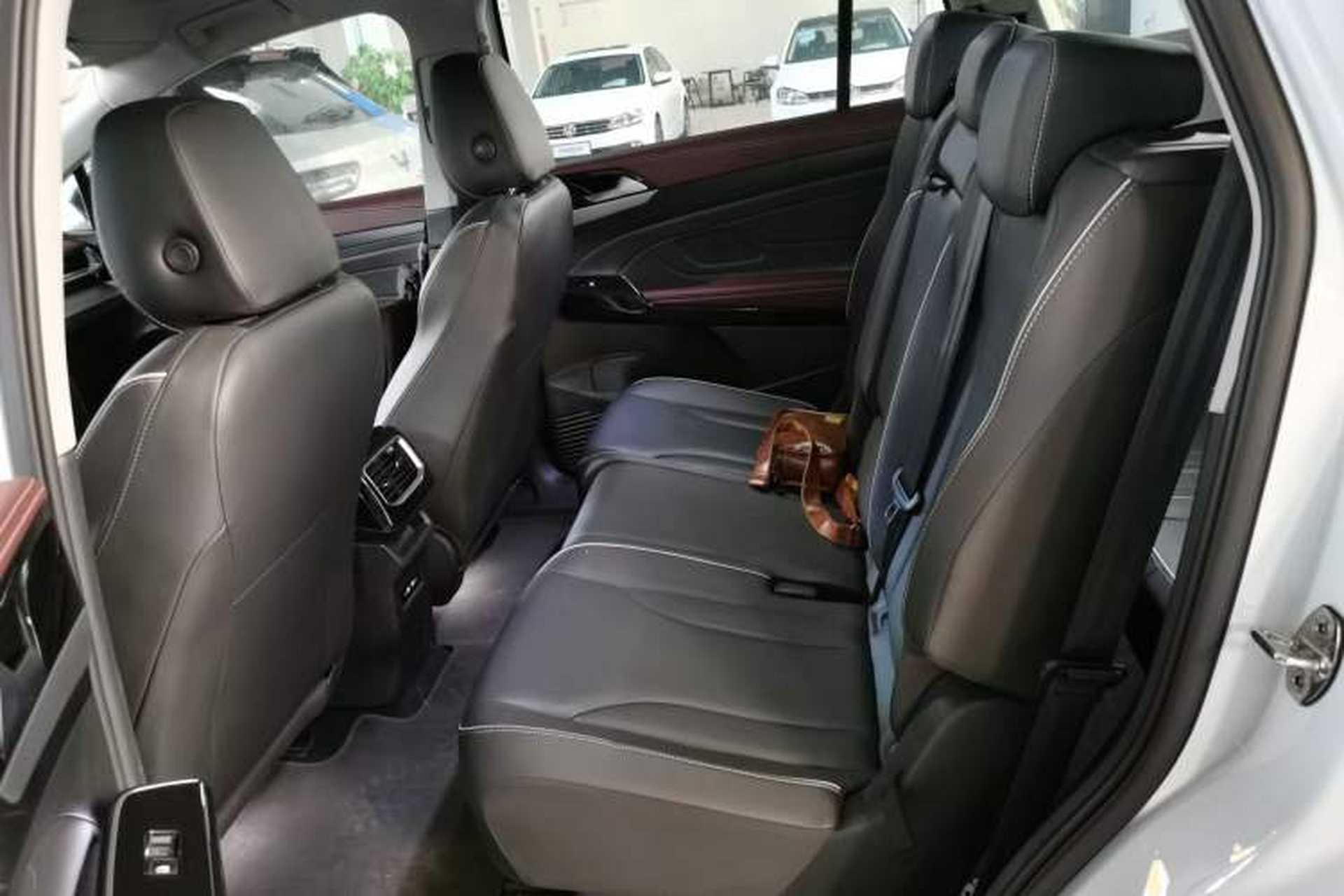 Used Volkswagen ID.6 X 2021 Pure Edition Interior 4