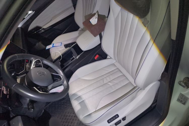 Used Volkswagen ID.6 X 2021 Pro Smart Long-Range Edition Left Front Seat
