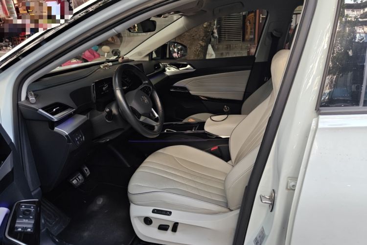 Used Volkswagen ID.6 X 2021 Pro Smart Long-Range Edition Left Front Seat