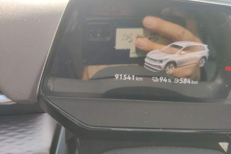 Used Volkswagen ID.6 X 2021 Pro Smart Long-Range Edition Odometer Close Up