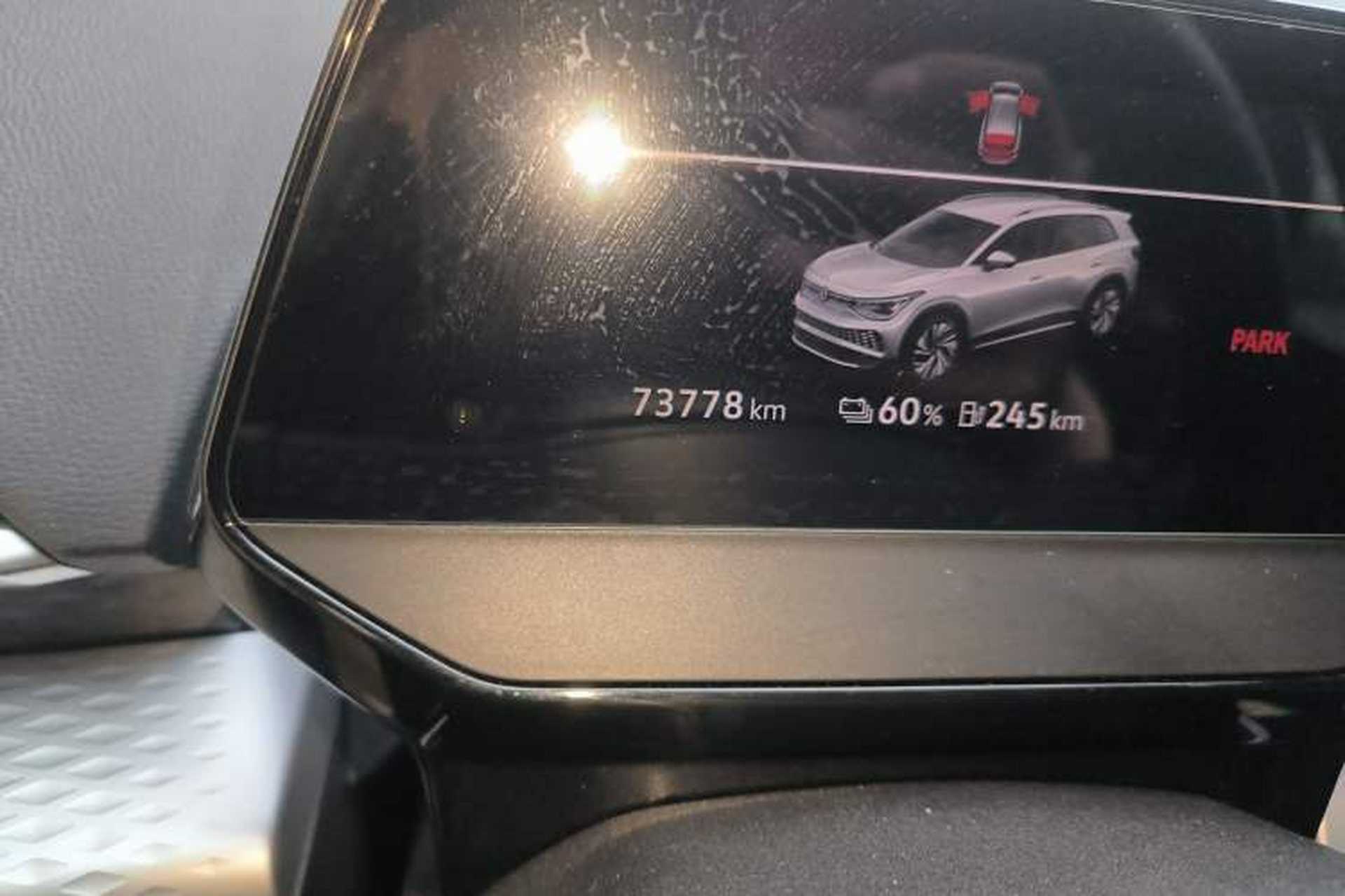 Used Volkswagen ID.6 X 2021 Pure Edition Odometer Close Up