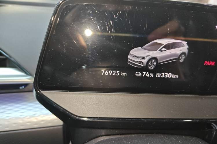 Used Volkswagen ID.6 X 2021 Pro Smart Long-Range Edition Odometer Close Up