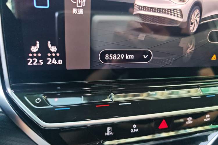 Used Volkswagen ID.6 X 2021 Prime Kinergy Four-Wheel Drive Edition Odometer Close Up
