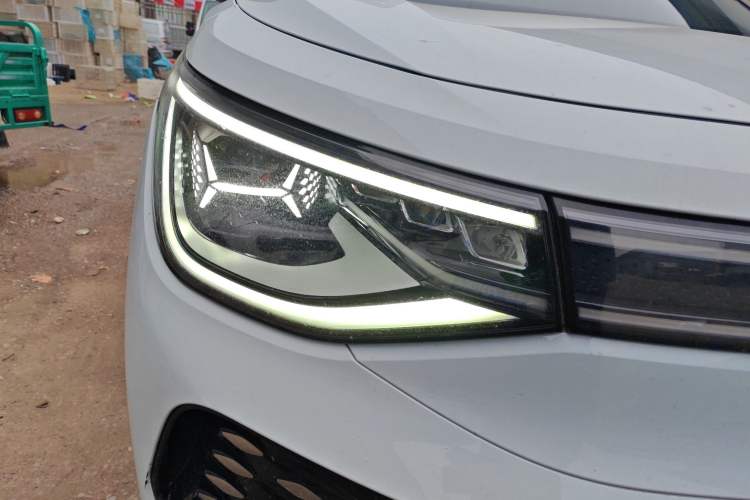 Used Volkswagen ID.6 X 2021 1st Edition ID. First Impression Edition Right Front Headlight