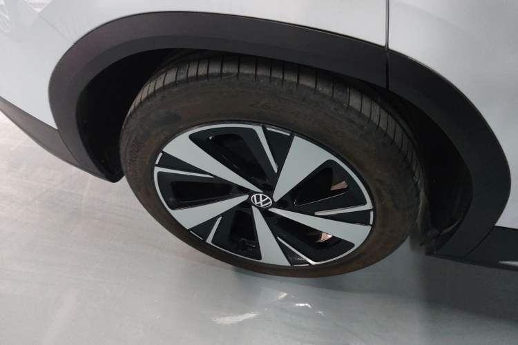 Used Volkswagen ID.6 X 2021 Revised Version Pure+ Long-Range Edition Right Rear Wheel Hub