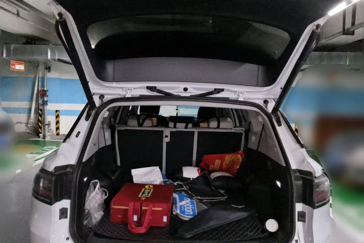 Used Volkswagen ID.6 X 2021 Pro Smart Long-Range Edition Trunk