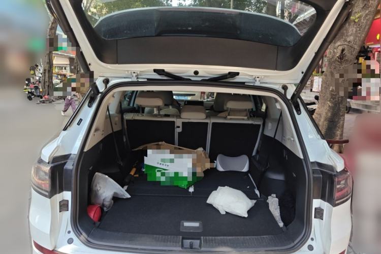 Used Volkswagen ID.6 X 2021 Pro Smart Long-Range Edition Trunk