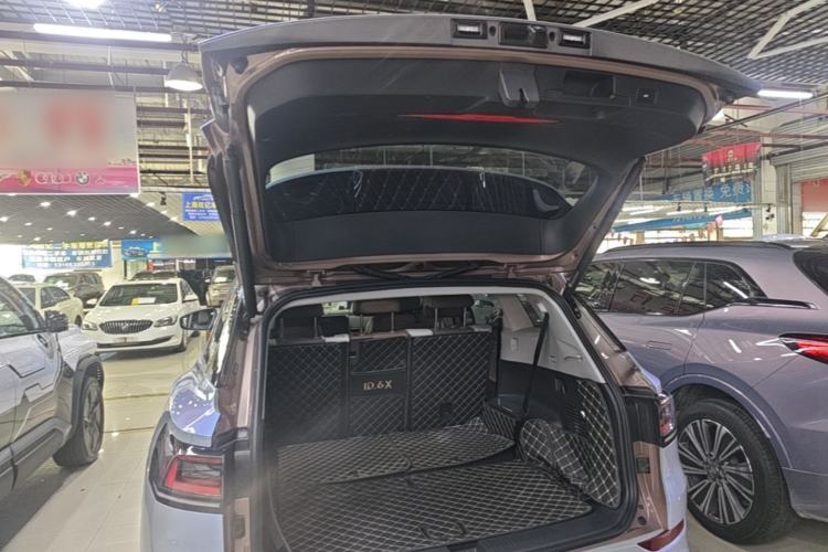 Used Volkswagen ID.6 X 2022 Intelligent Long-Range Version Trunk